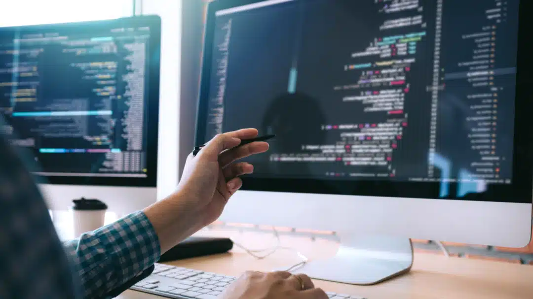Framework: qué es, para qué sirve, ventajas y tipos